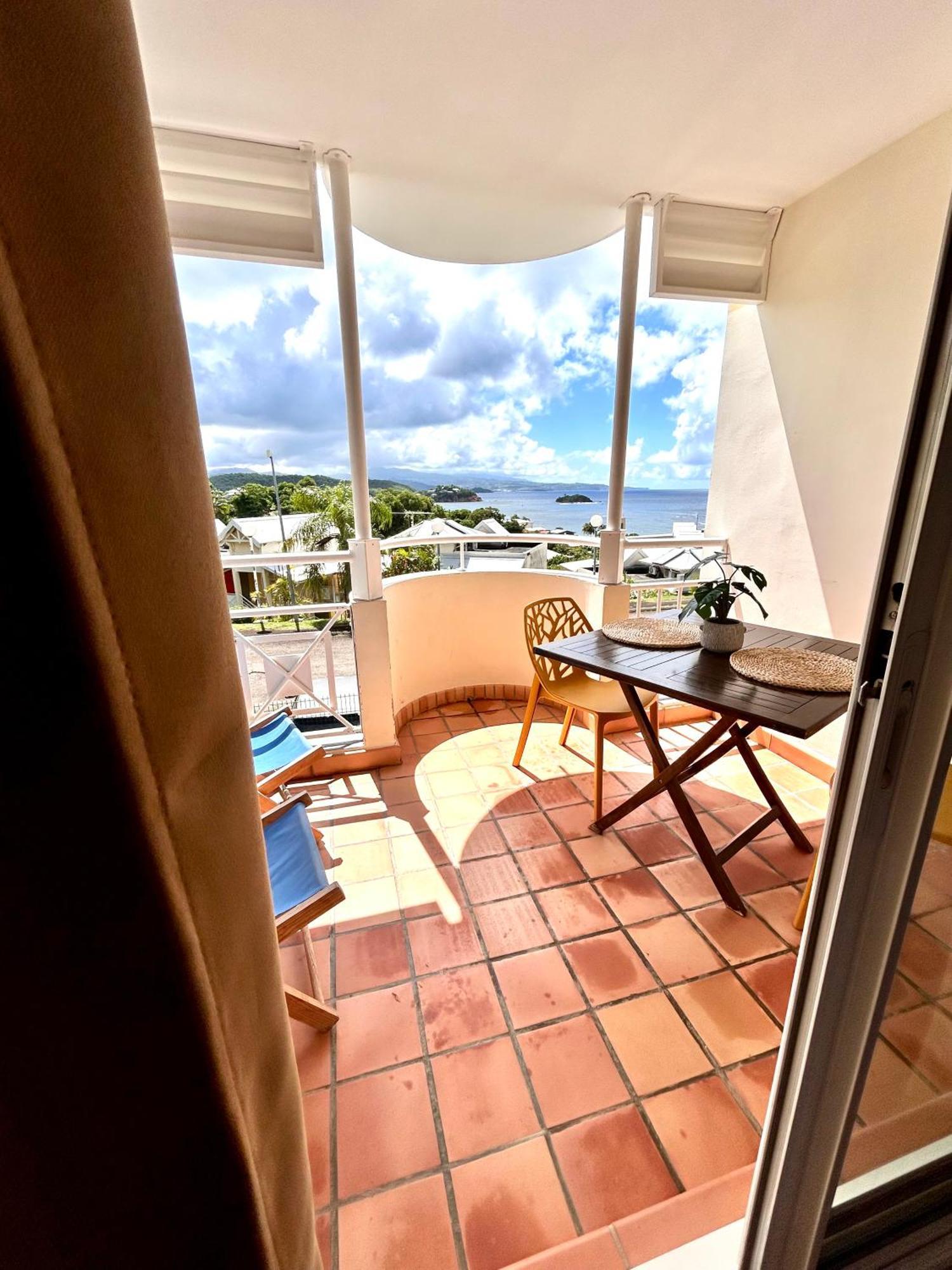 Charmant Studio A La Residence De La Baie De Tartane La Trinité Kültér fotó
